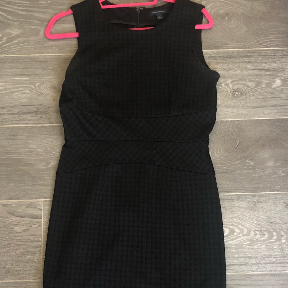 Banana Republic: Black below knee work dress | 8